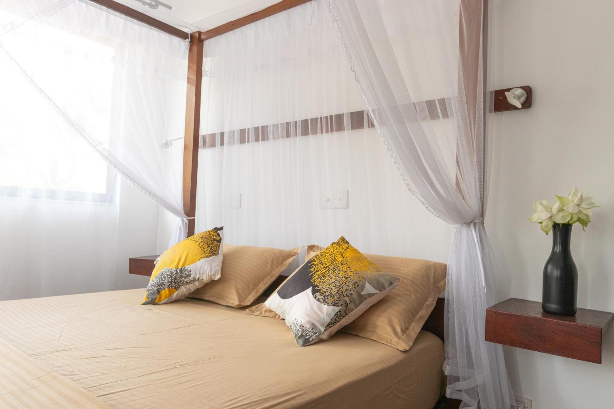 Srimany Bed & Breakfast มิริสซา ภายนอก รูปภาพ