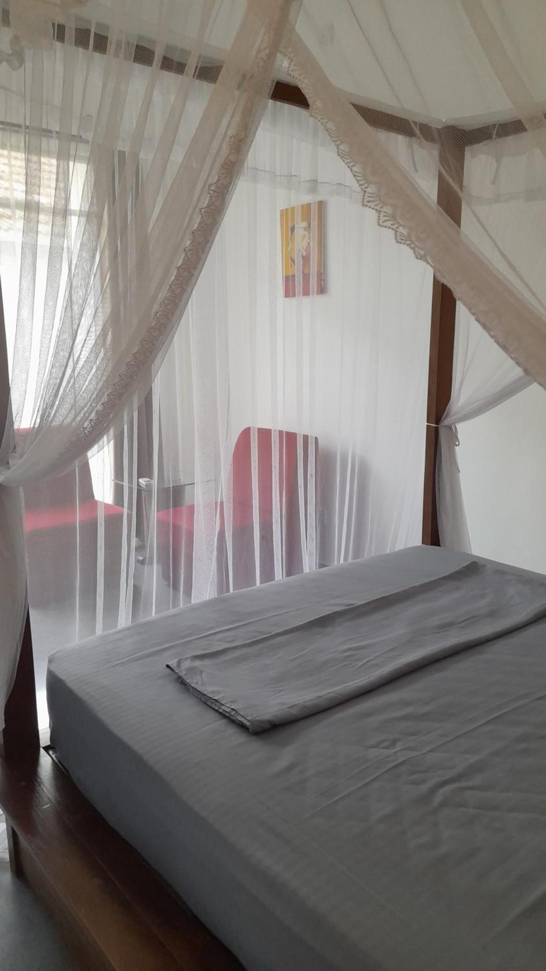 Srimany Bed & Breakfast มิริสซา ภายนอก รูปภาพ
